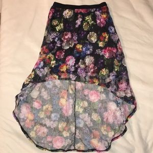 Charlotte Russe high/low skirt size s